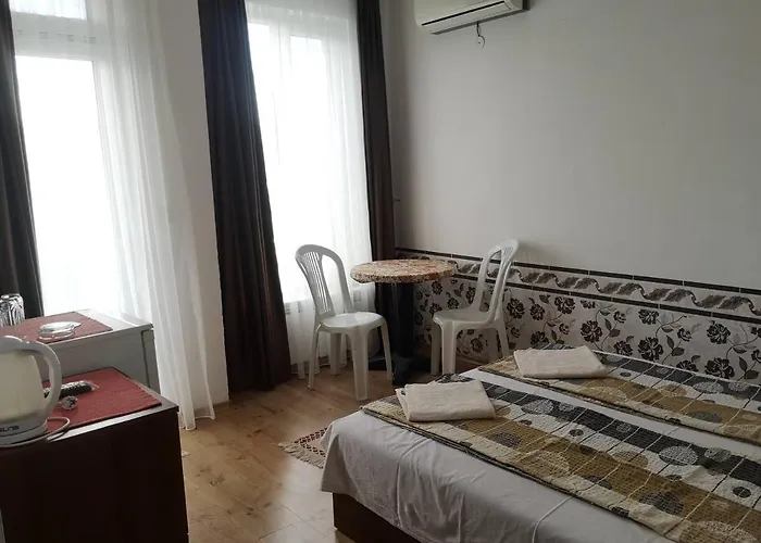 Guest house Miraj-md 3*