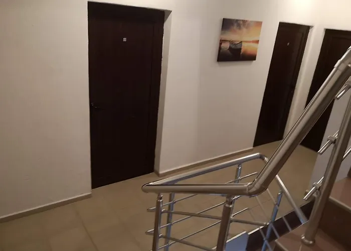 Miraj-md Къща за гости